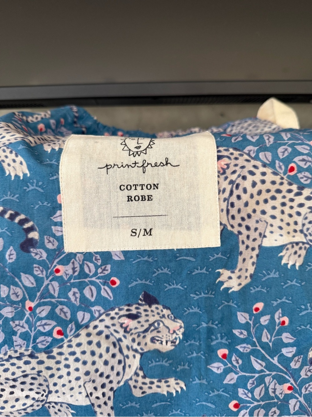 NWT Printfresh Bagheera Long Robe - Blue Cotton Leopard - Size S/M - Picture 3 of 5
